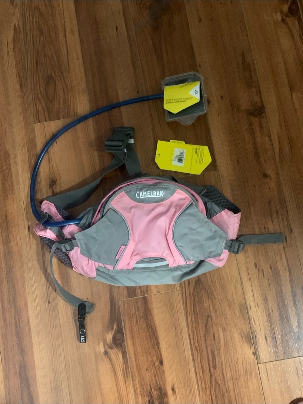 New CamelBak Antidote Pink and Gray Hydration Waist Pack with Blue Tube